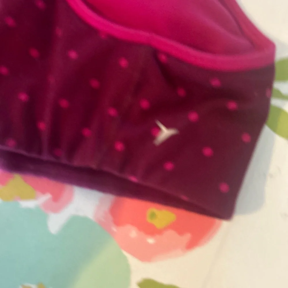 Old Navy active go dry, medium burgundy, pink polkadot, sports bra